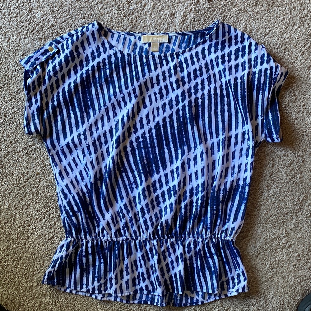 Michael Kors top. Great details fun pattern!